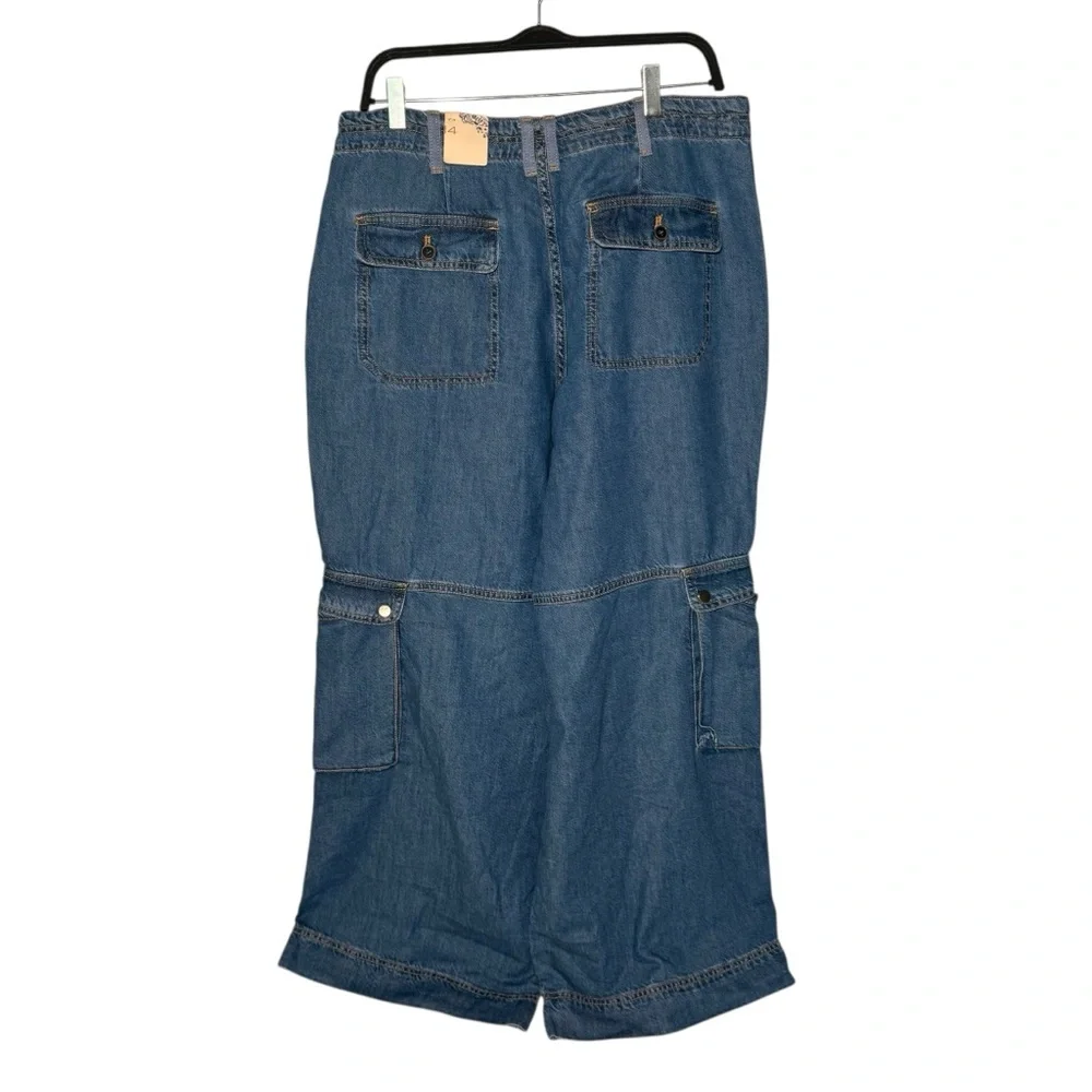 Anthropologie Pilcro Mid-Rise Cargo - Picture 6 of 15